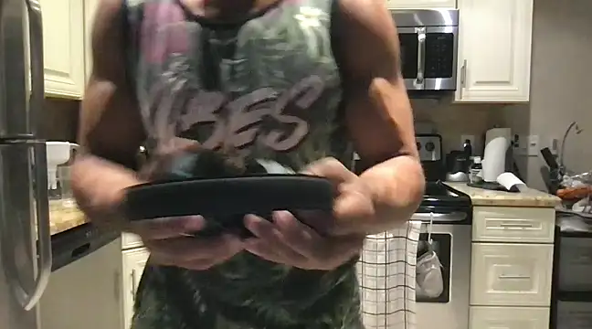 BigGuyMuscle online show from February 2025 12:30:02 AM