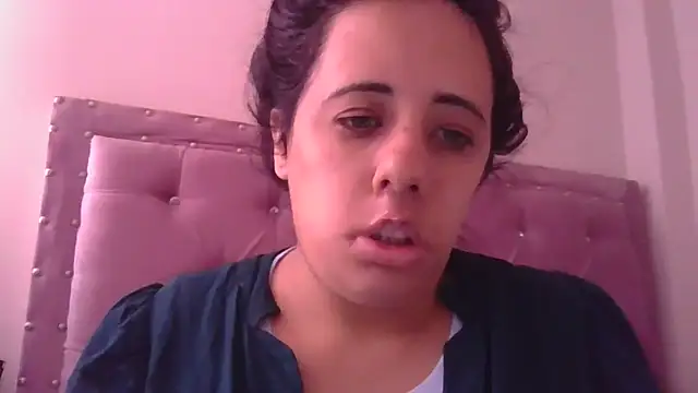 annarose19 online show from November 2025 04:39:01 PM