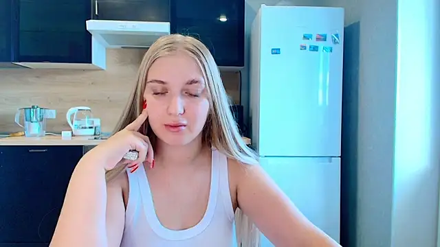 Snapshot of Adr1ana_ chatting on September 2025 10:20:01 AM Adr1ana online show from September 2025 10:20:01 AM