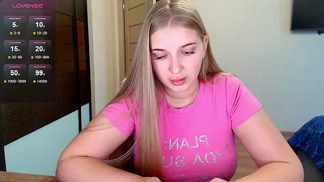 Snapshot of Adr1ana_ chatting on November 2025 08:03:01 AM Adr1ana online show from November 2025 08:03:01 AM