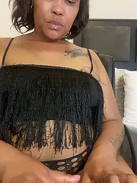 BADFATASS85 online show from December 2024 12:34:01 AM