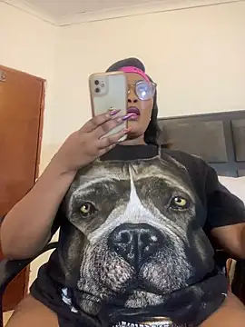 BADFATASS85 online show from December 2024 01:33:01 PM