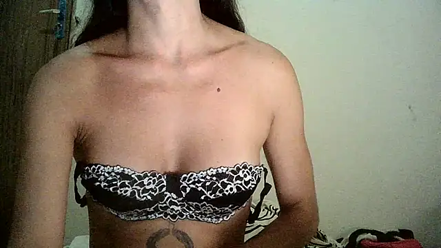 AlexiaDuucan online show from January 2025 12:26:01 PM