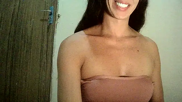 AlexiaDuucan online show from January 2025 12:18:01 PM