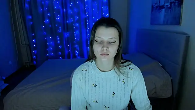 SoniNesti online show from December 2024 03:36:01 PM