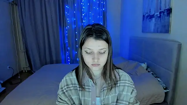 SoniNesti online show from December 2024 03:33:02 PM