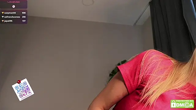 Snapshot of YaYaGirls chatting on March 2025 12:53:02 PM YaYaGirls online show from March 2025 12:53:02 PM