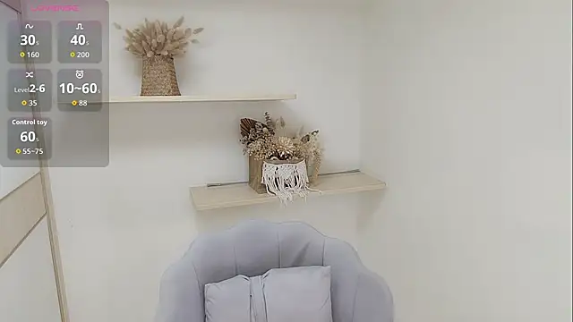 Snapshot of Weiwei_mo chatting on October 2025 03:56:02 PM Weiwei mo online show from October 2025 03:56:02 PM