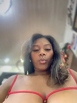 Snapshot of Tayra_Siny chatting on December 2024 07:33:02 AM Tayra Siny online show from December 2024 07:33:02 AM