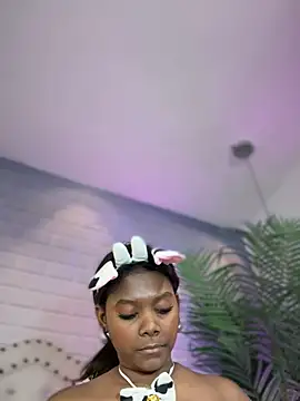 Snapshot of Tayra_Siny chatting on January 2025 07:59:02 PM Tayra Siny online show from January 2025 07:59:02 PM