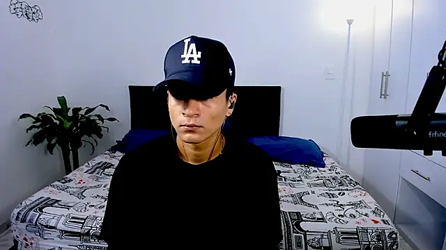 Eiden allenx online show from December 2024 02:12:01 PM