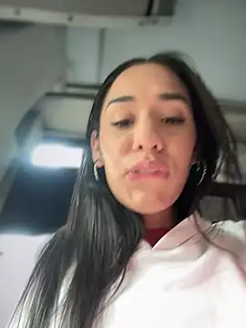 Snapshot of __IRIS__ chatting on December 2024 03:10:01 PM IRIS online show from December 2024 03:10:01 PM