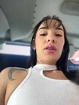 Snapshot of __IRIS__ chatting on January 2025 03:24:01 PM IRIS online show from January 2025 03:24:01 PM
