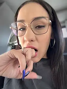 Snapshot of __IRIS__ chatting on September 2025 02:29:02 PM IRIS online show from September 2025 02:29:02 PM