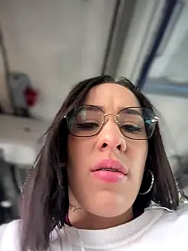 Snapshot of __IRIS__ chatting on September 2025 02:18:02 PM IRIS online show from September 2025 02:18:02 PM