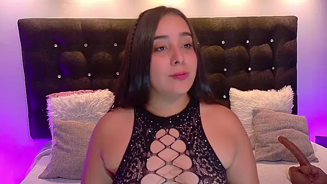 Snapshot of ValenScott1 chatting on February 2025 02:12:02 PM ValenScott1 online show from February 2025 02:12:02 PM