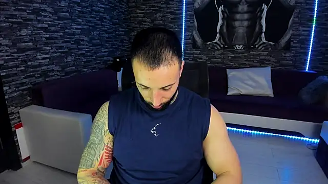 Snapshot of JonahHunt chatting on March 2025 10:39:02 PM JonahHunt online show from March 2025 10:39:02 PM