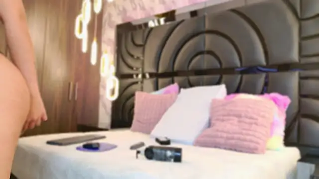 sarahgrey18 online show from January 2025 11:21:02 AM