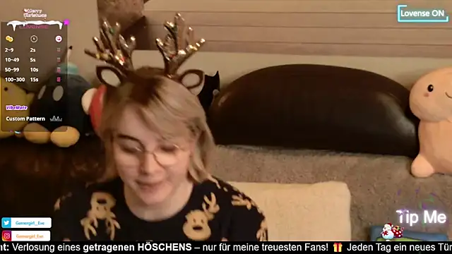GamerGirl Eve online show from December 2024 07:15:02 PM