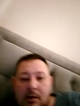 Snapshot of misterme726 chatting on September 2025 02:04:02 AM misterme726 online show from September 2025 02:04:02 AM