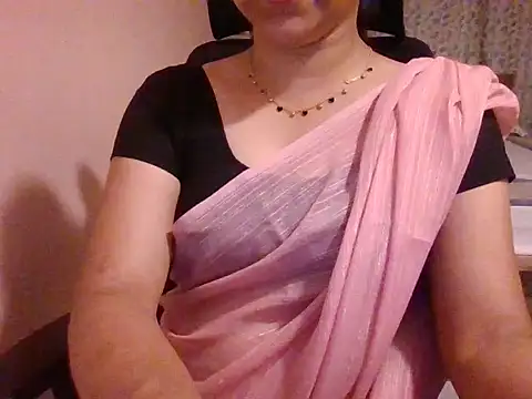 Pinky 4 online show from September 2025 04:18:01 PM