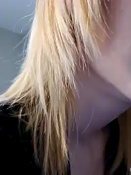 AmethystFoxx online show from January 2025 09:42:02 PM
