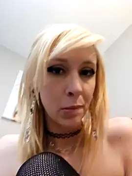 AmethystFoxx online show from March 2025 12:31:01 AM
