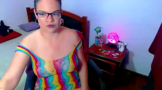 Snapshot of luchiana_hott21 chatting on March 2025 04:44:01 PM luchiana hott21 online show from March 2025 04:44:01 PM