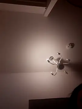 Snapshot of Tinka-Bella-Privat chatting on November 2025 08:47:01 AM Tinka-Bella-Privat online show from November 2025 08:47:01 AM