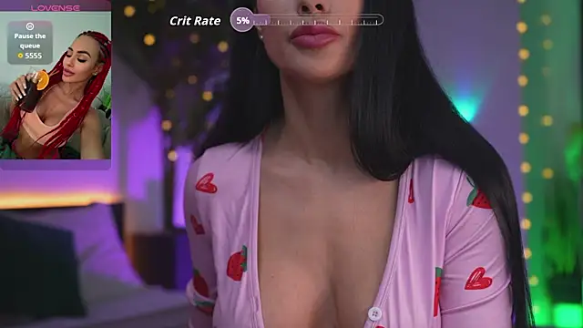 Snapshot of Lorettelorena chatting on December 2025 08:24:02 PM Lorettelorena online show from December 2025 08:24:02 PM