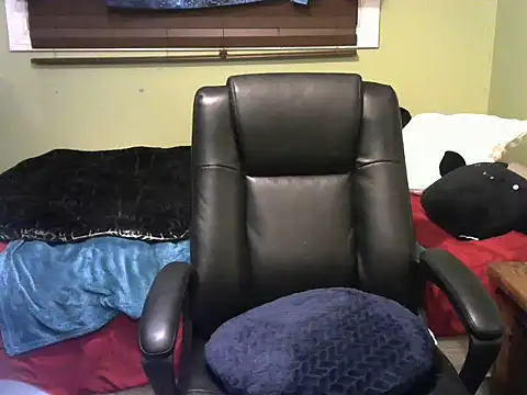 Snapshot of Mistimoon chatting on September 2025 04:23:02 AM Mistimoon online show from September 2025 04:23:02 AM