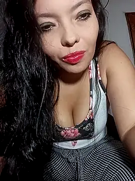 Snapshot of Melanymartinez105 chatting on November 2025 02:58:02 AM Melanymartinez105 online show from November 2025 02:58:02 AM