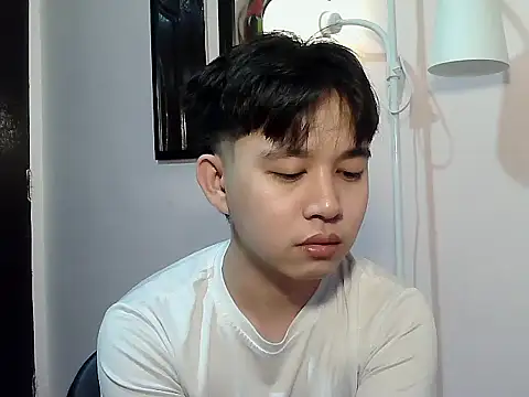 alfonsoasiancutie online show from December 2025 10:20:01 AM