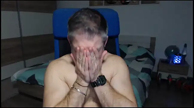 RobbyShawz online show from December 2024 05:48:01 AM