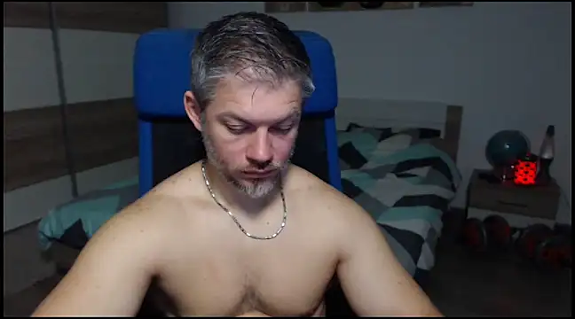 RobbyShawz online show from December 2024 05:37:01 AM
