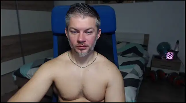 RobbyShawz online show from December 2024 05:53:02 AM