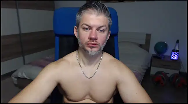 RobbyShawz online show from December 2024 09:46:01 AM