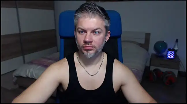 RobbyShawz online show from December 2024 09:51:01 AM