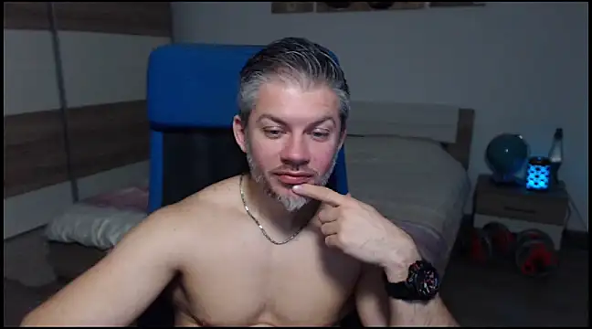 RobbyShawz online show from December 2024 08:38:02 AM