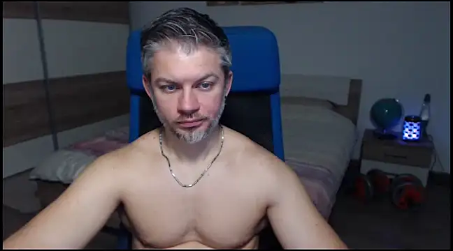 RobbyShawz online show from December 2024 11:22:02 AM