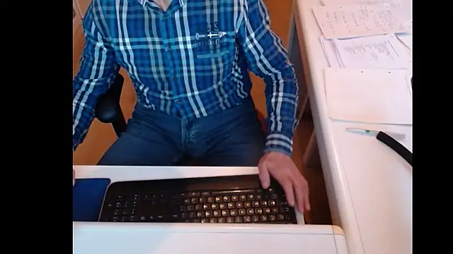 dutchpornking online show from January 2025 02:41:01 PM