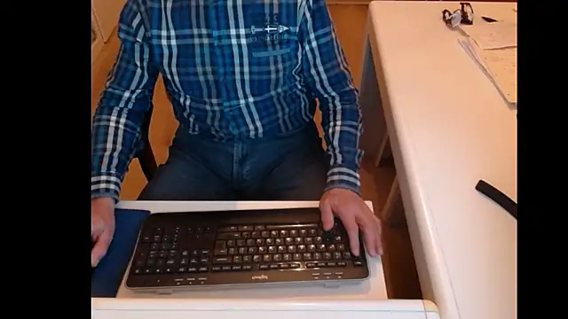 dutchpornking online show from January 2025 05:08:01 PM