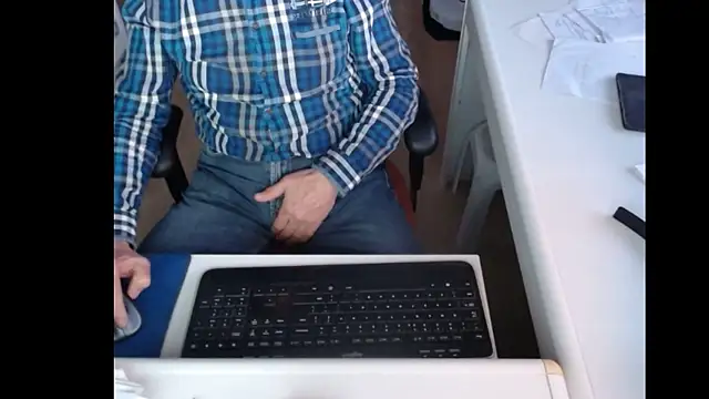 dutchpornking online show from February 2025 04:36:01 PM