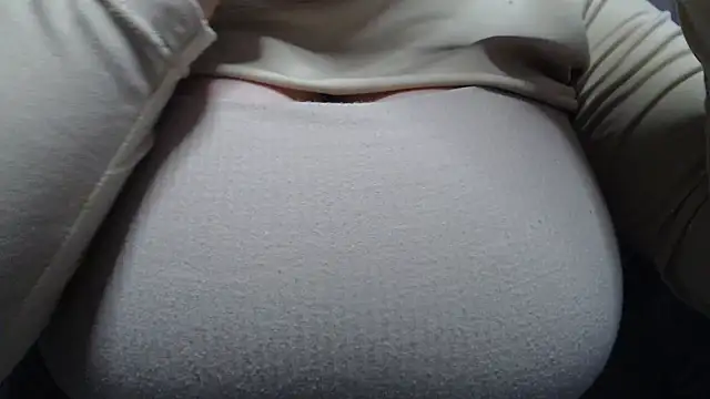 AnnyelinnaLove online show from December 2024 09:12:01 PM