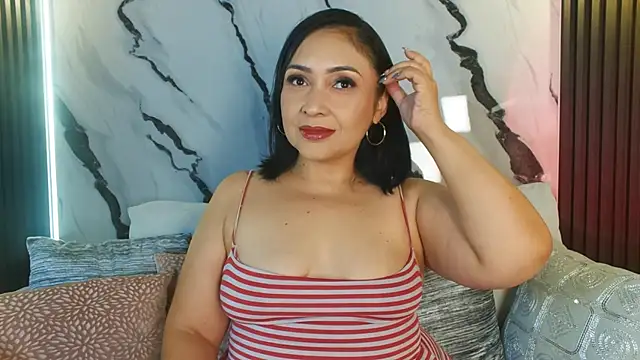 Madissononee online show from December 2024 01:29:01 AM