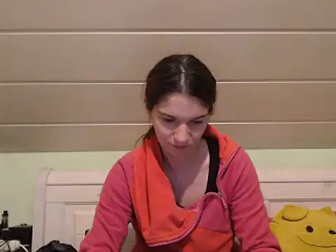 Snapshot of Geile-Luna chatting on January 2025 07:02:02 PM Geile-Luna online show from January 2025 07:02:02 PM