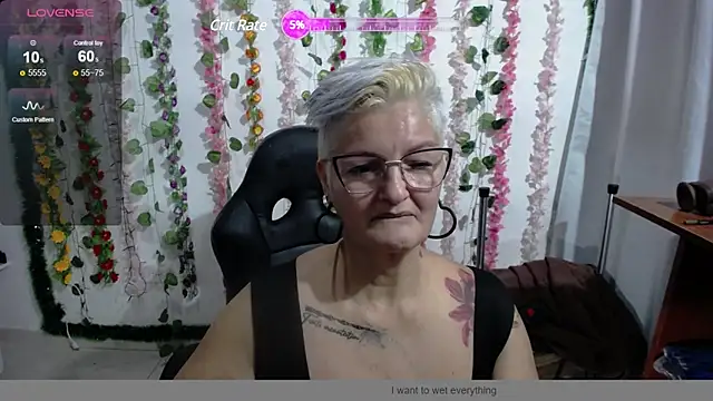 bety-cum2 online show from December 2024 03:24:02 PM