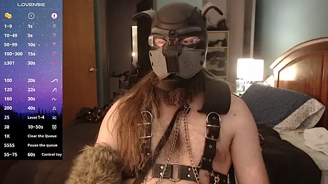 Snapshot of kinkywolf429 chatting on December 2024 06:33:01 PM kinkywolf429 online show from December 2024 06:33:01 PM