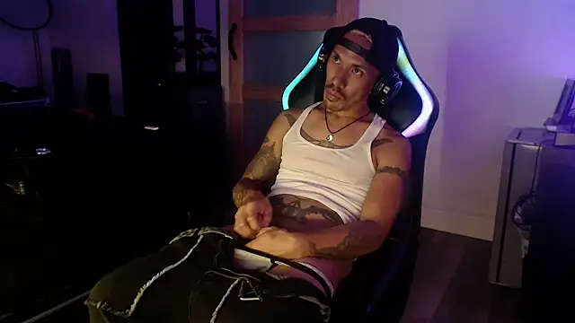 Snapshot of inc25cb@xh chatting on October 2025 08:15:02 AM inc25cbxh online show from October 2025 08:15:02 AM