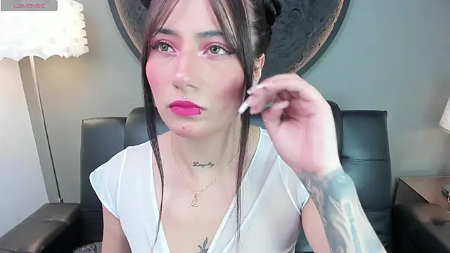 miss sharlotte18 online show from January 2025 06:03:02 PM